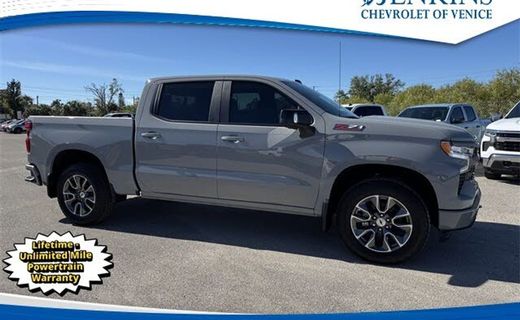 2025 Chevrolet Silverado RST