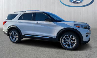 2023 Ford Explorer Platinum
