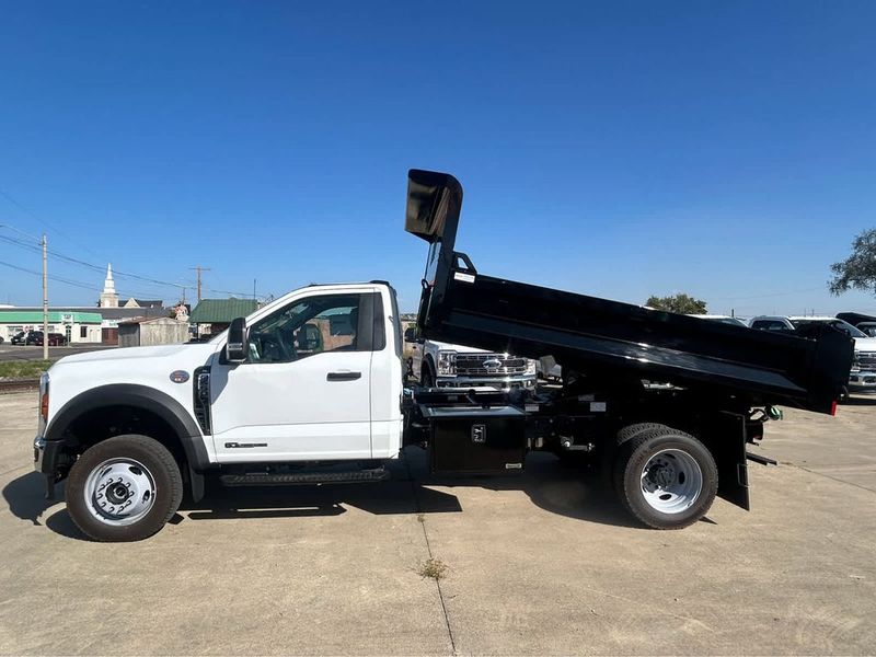 2025 Ford F 550 — a typically priced live listing