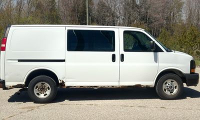 2011 GMC Savana 3500