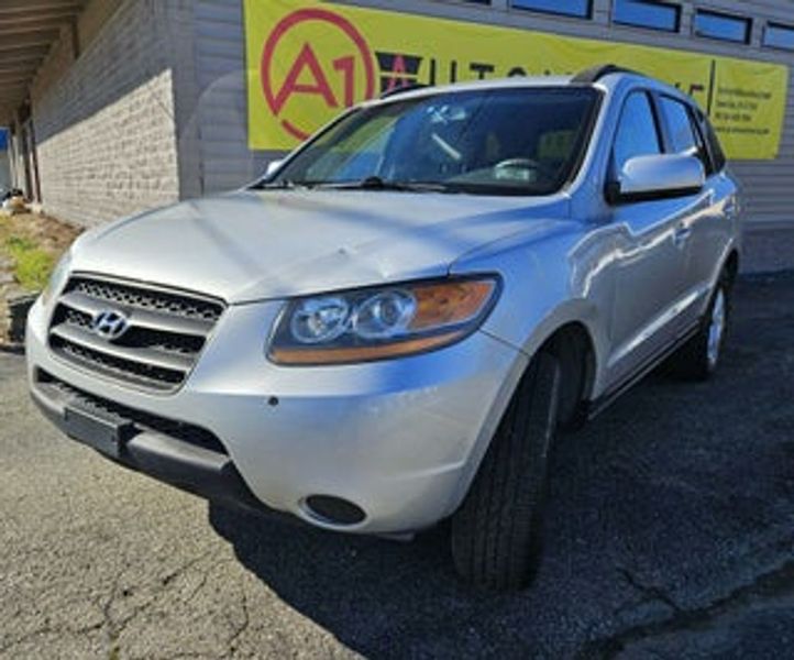 2008 Hyundai Santa Fe — a typically priced live listing
