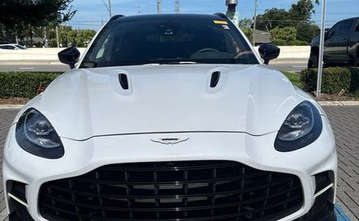 2023 Aston Martin DBX DBX707