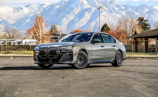 2025 BMW 760I xDrive