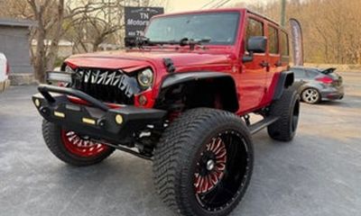 2013 Jeep Wrangler Sahara
