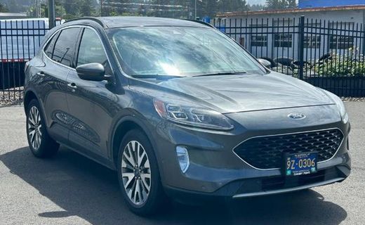 2020 Ford Escape Titanium