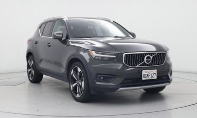 2019 Volvo XC40 Inscription