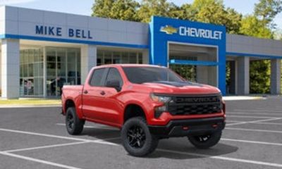 2026 Chevrolet Silverado Trail Boss Custom
