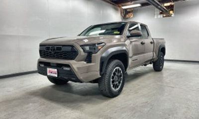 2026 Toyota Tacoma SR5