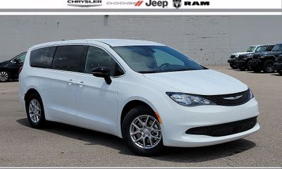 2027 Chrysler Pacifica