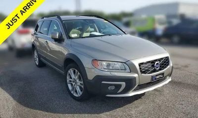 2016 Volvo XC70 SV35 Platinum
