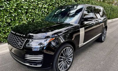 2020 Land Rover Range Autobiography LWB