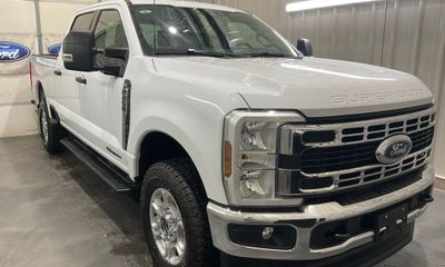 2025 Ford F-250