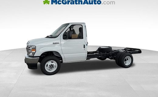 2026 Ford E-350 Base