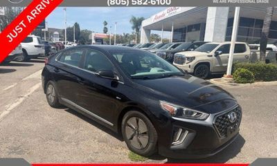 2020 Hyundai Ioniq SE