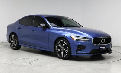 2020 Volvo S60 R Design