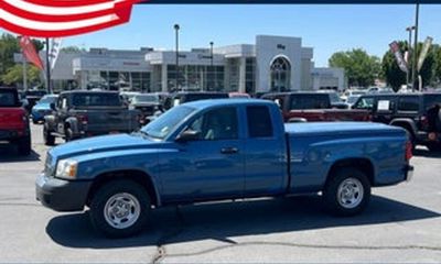 2006 Dodge Dakota ST