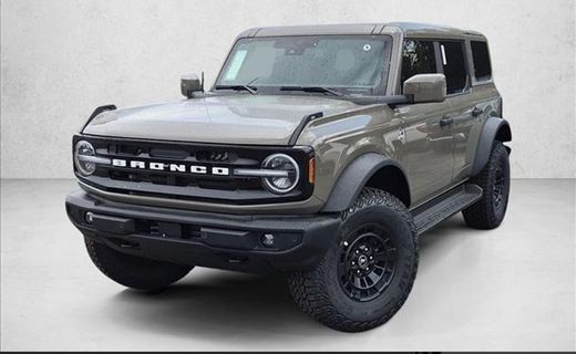2026 Ford Bronco Outer Banks