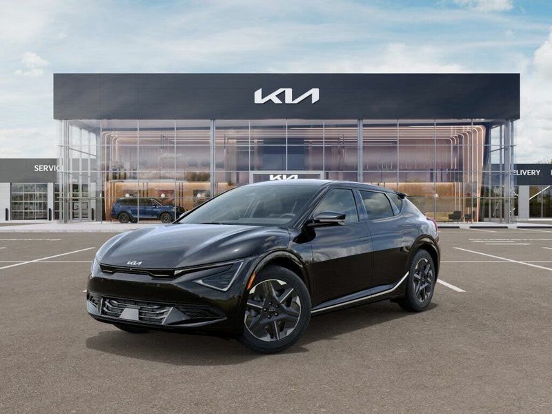2025 Kia EV6 — a typically priced live listing