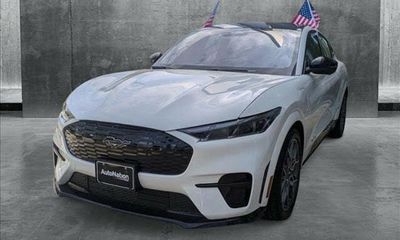 2025 Ford Mustang Mach-E GT