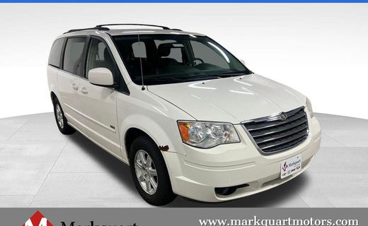 2008 Chrysler Town AND Country