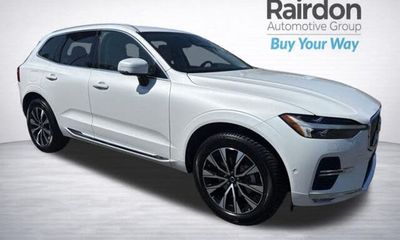 2023 Volvo XC60 Plus Bright