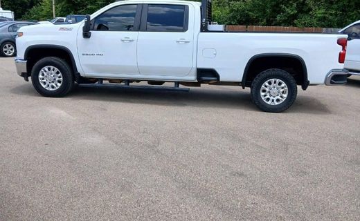 2023 Chevrolet Silverado HD LT