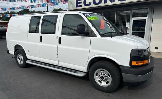 2025 GMC Savana 2500