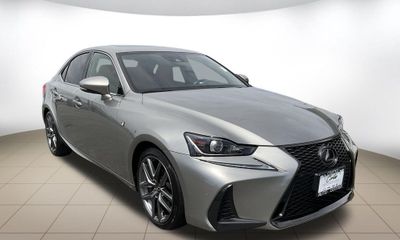2018 Lexus IS 350