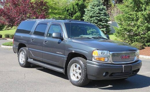 2003 GMC Yukon XL Denali