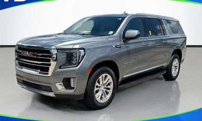 2022 GMC Yukon XL SLT