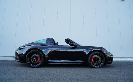 2025 Porsche 911 Targa 4 GTS