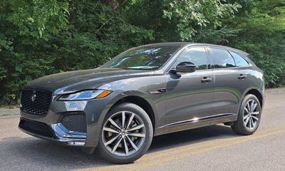 2026 Jaguar F-Pace P250 S