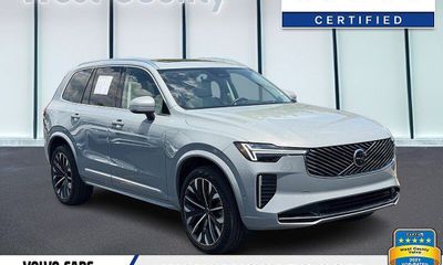 2026 Volvo XC90 Ultra Bright