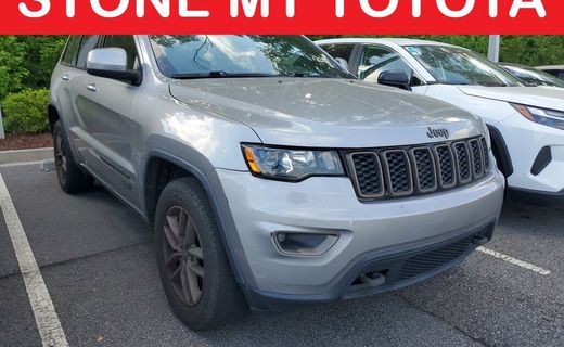 2017 Jeep Grand Cherokee Laredo
