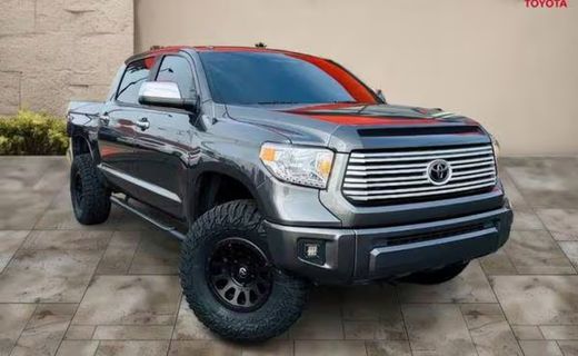 2014 Toyota Tundra SR5
