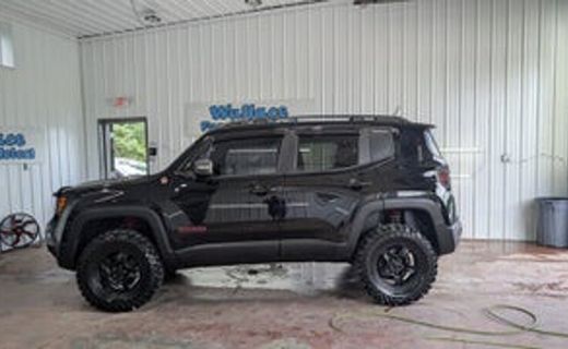 2017 Jeep Renegade Trailhawk