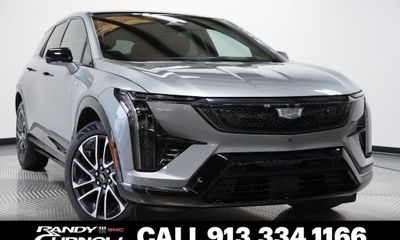 2025 Cadillac Optiq Sport 2