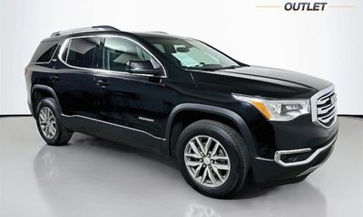 2018 GMC Acadia SLE 2