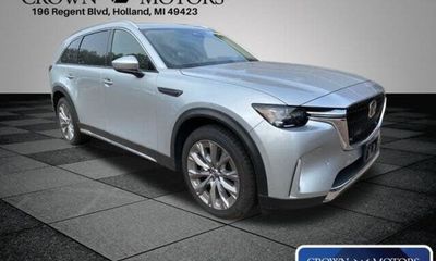 2024 Mazda CX-90 Premium Package