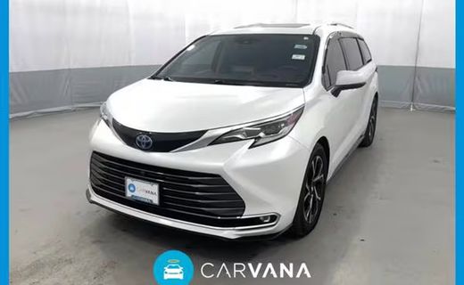 2022 Toyota Sienna Platinum