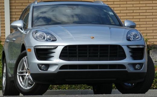 2017 Porsche Macan S
