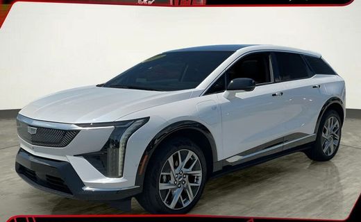 2025 Cadillac Optiq Luxury 2