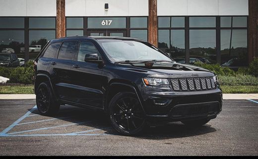 2020 Jeep Grand Cherokee Laredo