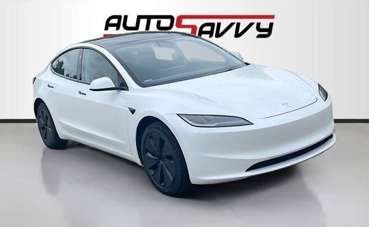 2025 Tesla Model 3 Long Range