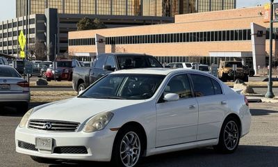 2005 Infiniti G35 Base