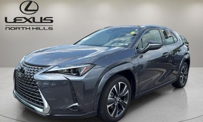 2025 Lexus UX 300H