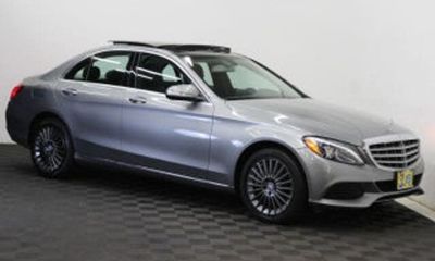 2015 Mercedes-Benz C-Class 4 Matic