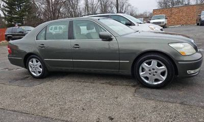 2004 Lexus LS 430