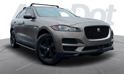 2017 Jaguar F-Pace Premium