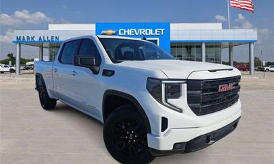 2025 GMC Sierra Elevation